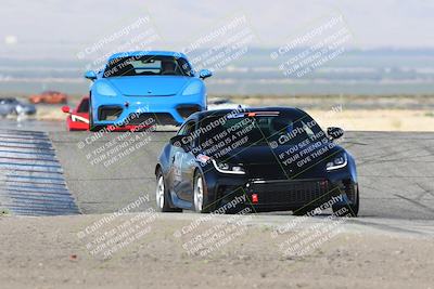 media/Sep-15-2024-Speed Ventures (Sun) [[7a54f7ed2f]]/Black Group/Session 1 (Outside Grapevine)/